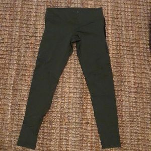 Virus Brand stay cool compression leggings